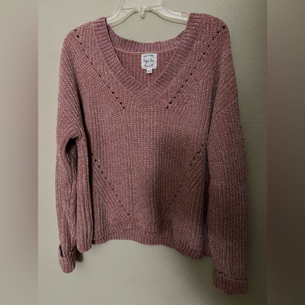 Women’s chenille sweater